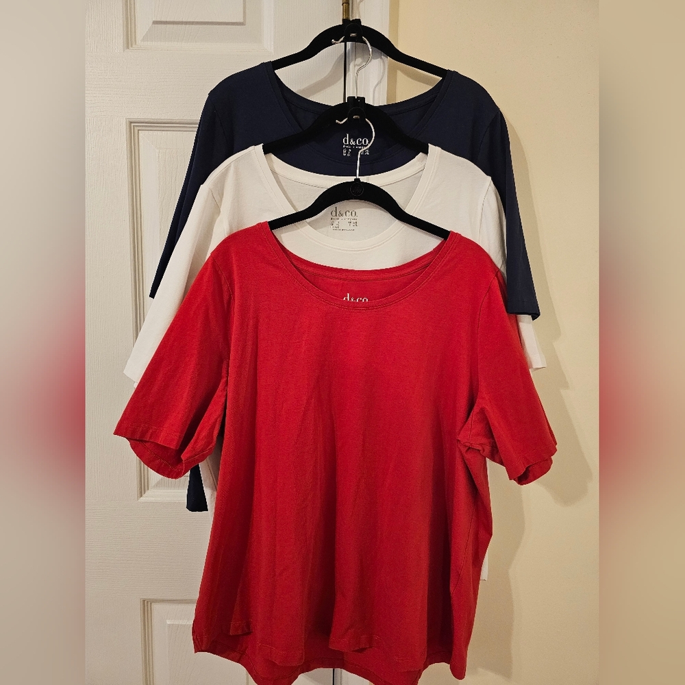 Women's Red, White, and Blue d&co. Tops Set, Size 1X